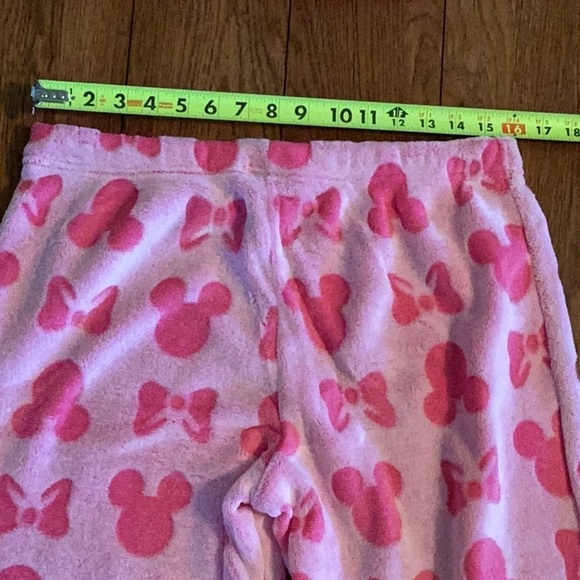 Disney Cozy Fleece Pajama Set Pink Minnie Mouse NWT❗️ - Picture 13 of 16